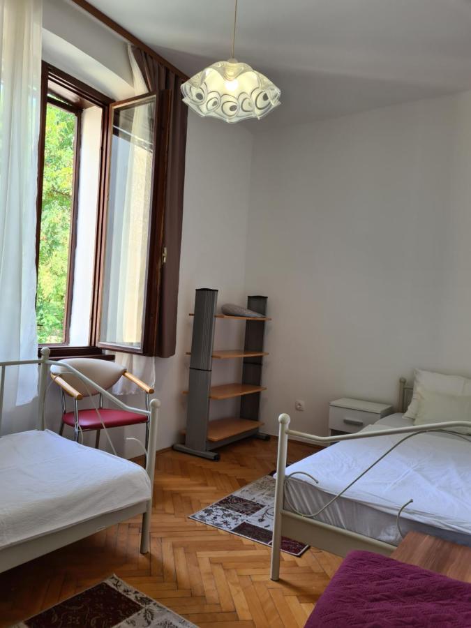 Se-Na Appartement Pula Buitenkant foto