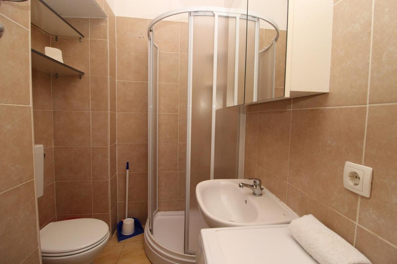 Se-Na Appartement Pula Buitenkant foto